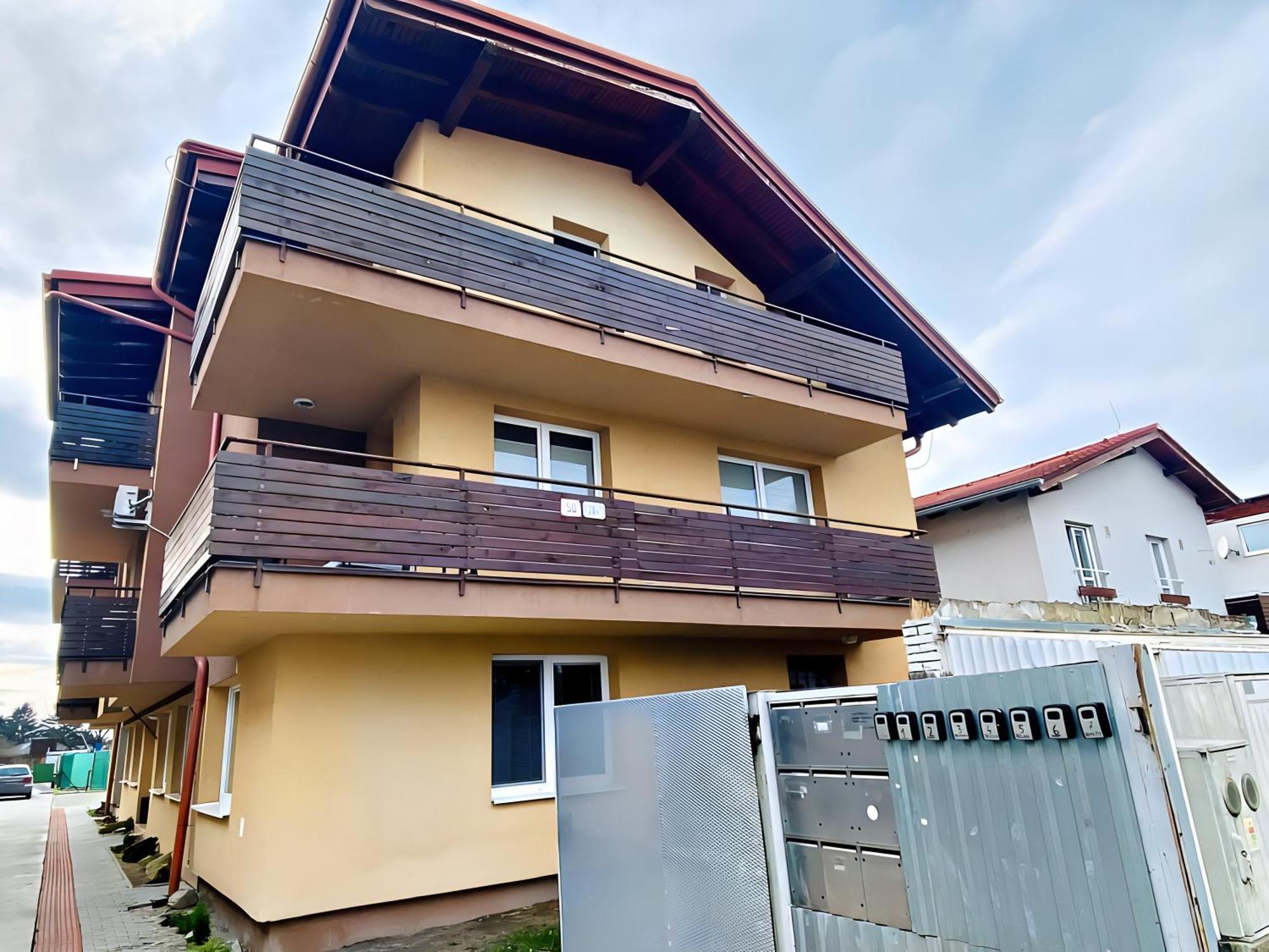 Chilli Apartment Братислава Екстериор снимка